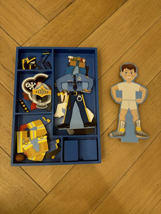 Joc - Set magnetic “Sa-l imbracam pe Joey”