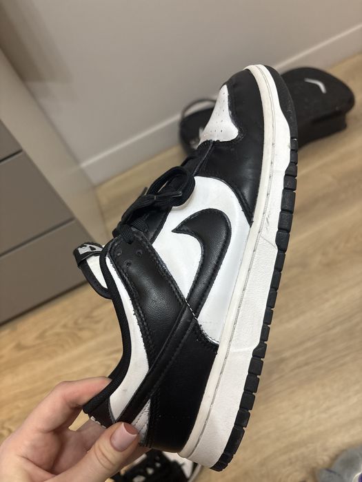 Продам кроссовки