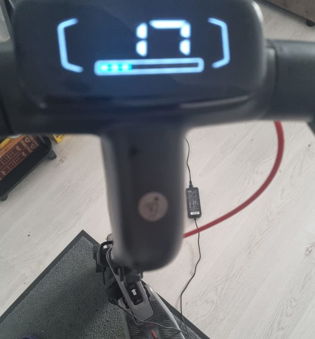 Trotineta NINEBOT E3 E cu garanție