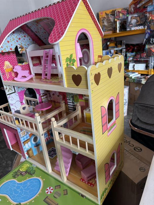 Страхотна къща за кукли с лед осветление Внос Амазпн