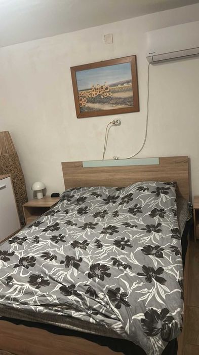 Дава се под наем Етаж от къща в Септември - 68 кв.м за 248.88 € - Снимка #1
