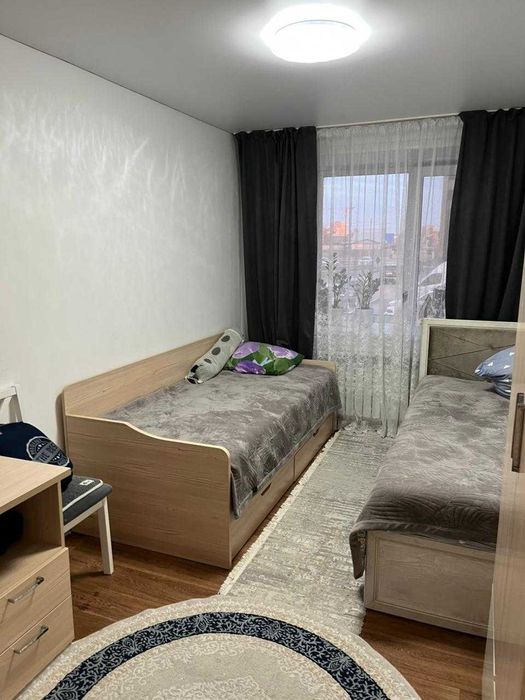 продам евротрешку, по Валиханова