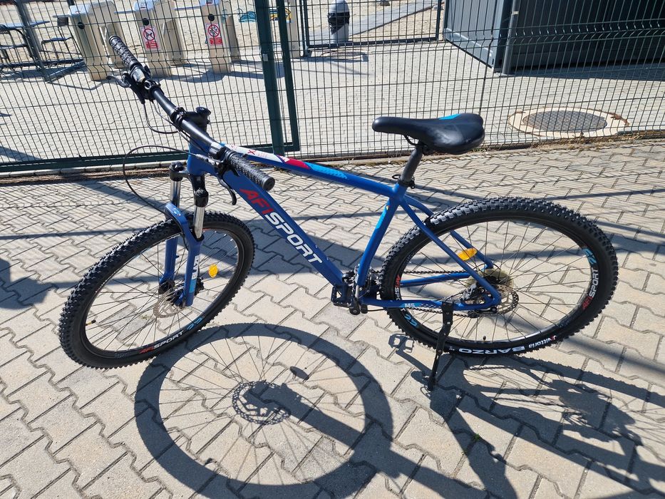 Vand bicicleta in stare Noua!