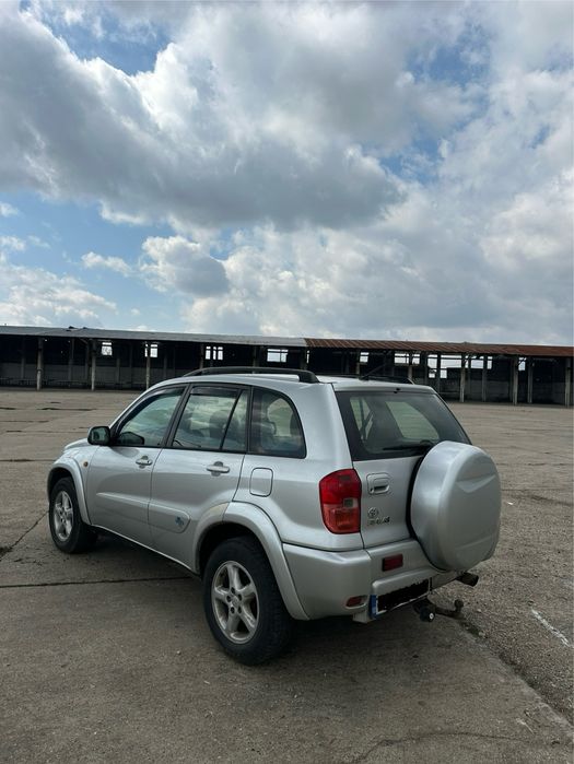 Vând Toyota Rav 4, ediție Largo Winch, 2.0 diesel