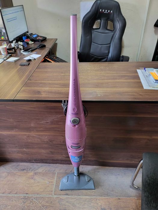 Вертикална прахосмукачка Delonghi Colombina XLF 1500 ES, 1500W