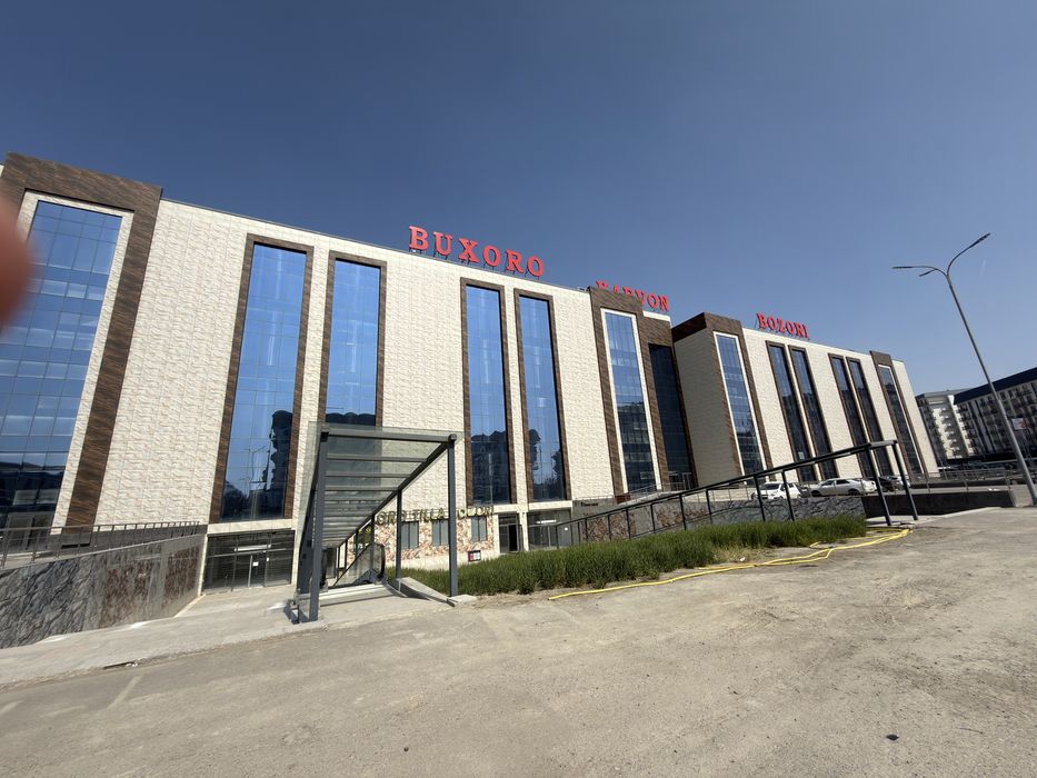Karvon shoping tilla bozoridan magazin tezda sotiladi