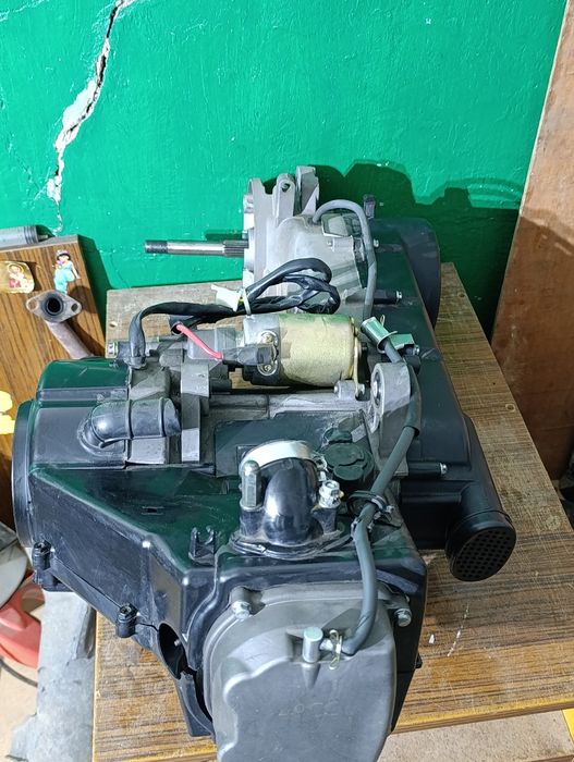 Продам Двигатель 150 кубовый