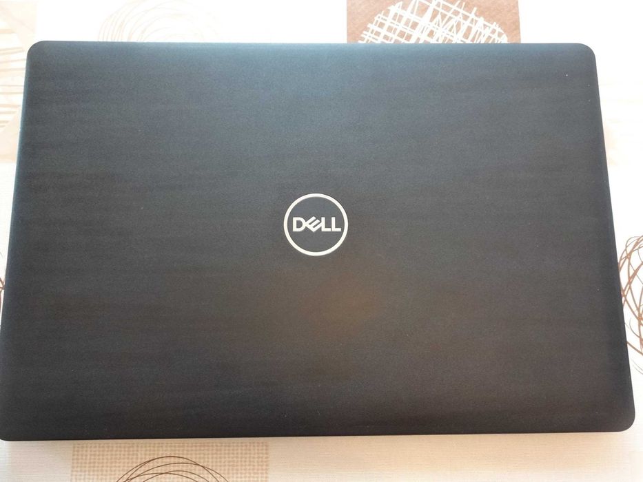 Лаптоп  15.6" DELL Latitude 3580 i5-7200U 2.5GHz/RAM 8GB DDR4