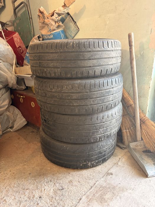 Б/у летние шины. Размер на 15