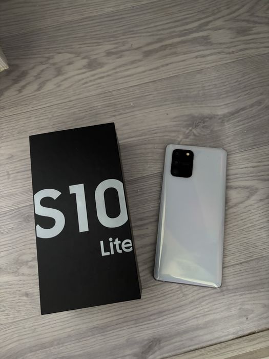 Самсунг s 10 lite