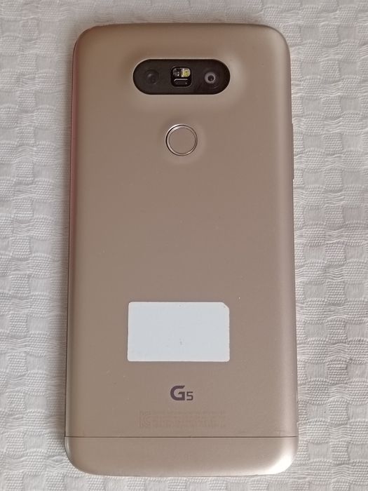 LG 5 LG-F700S telefon sotiladi