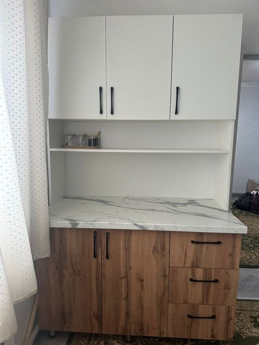 Кухонный шкаф новый