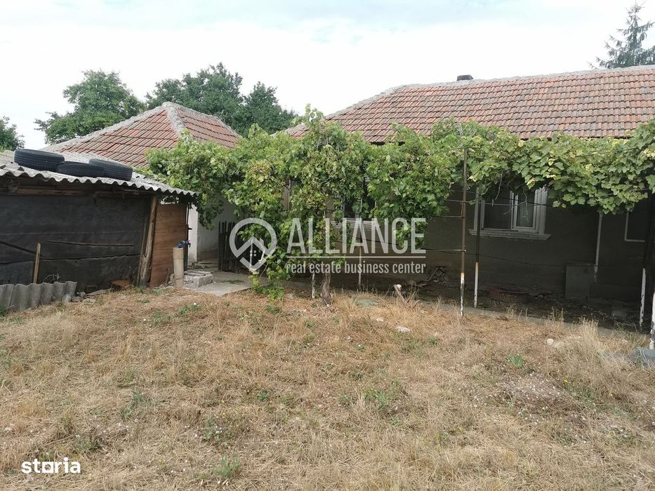 Cumpăna(COD 06) teren cu casa demolabila