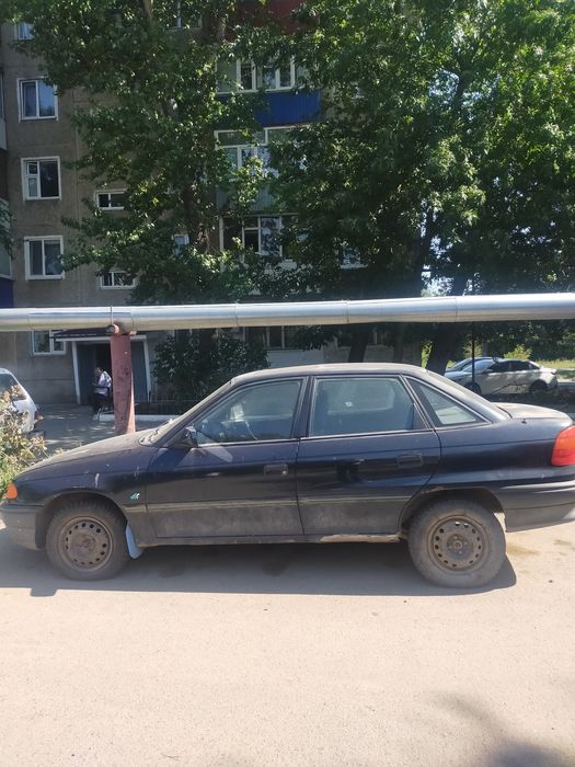 Срочно 200000 тг OPEL Astra седан!!!