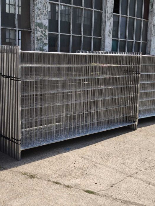 Producator gard garduri mobile organizare santier talpa beton.