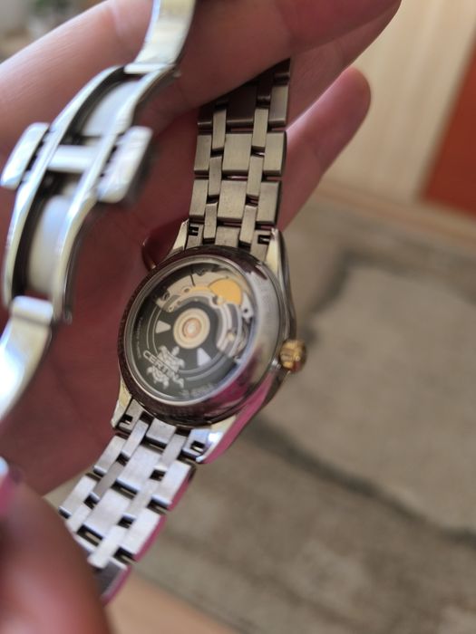 Дамски часовник Сертина.