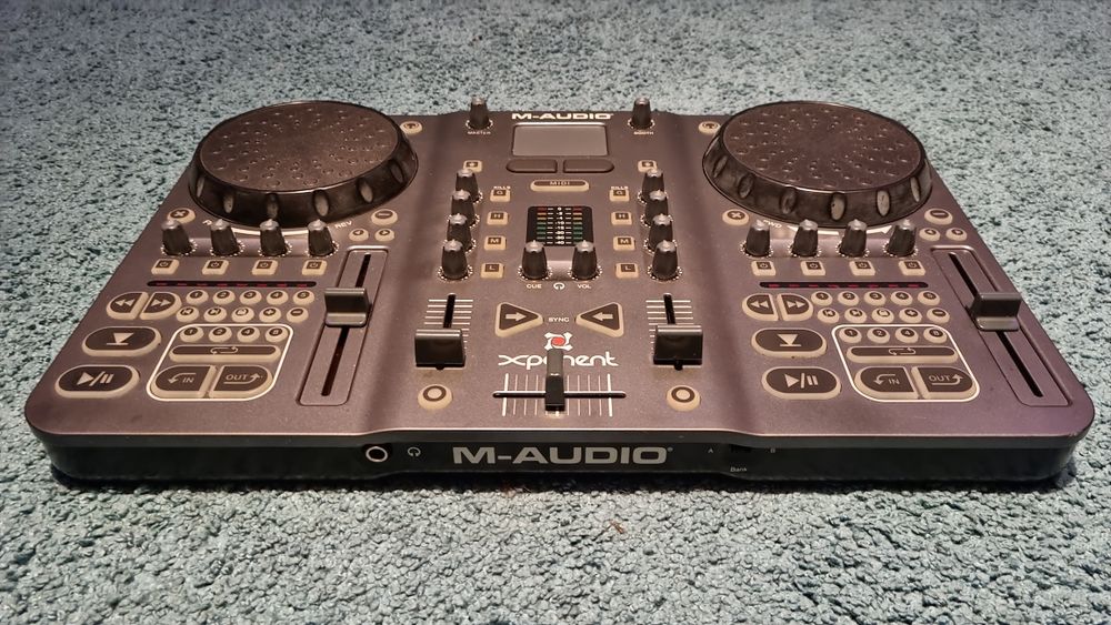 Cosola dj M-Audio Exponent