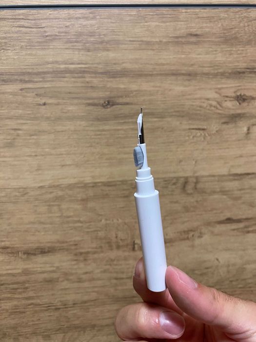 AirPods cleaner \ чистач за слушалки
