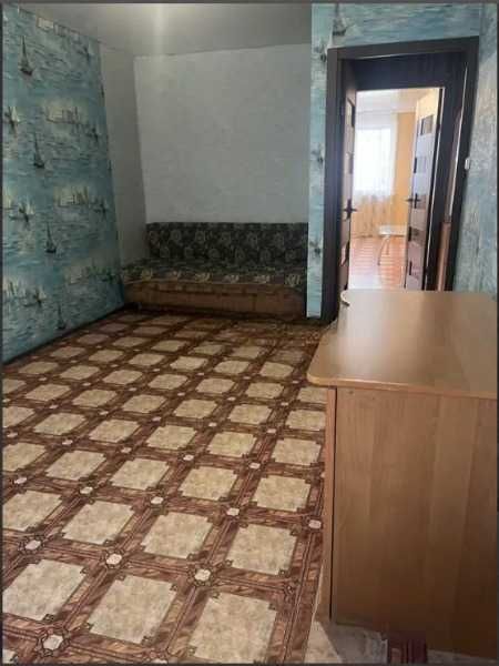 2 комнатная квартира ( центр)