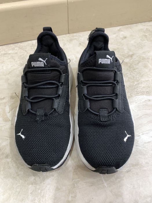 Продам кроссовки Nike