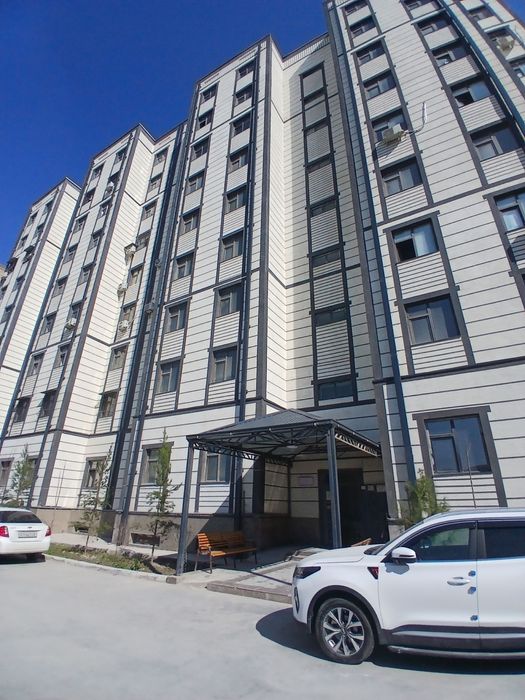 Срочно сотилади квартира