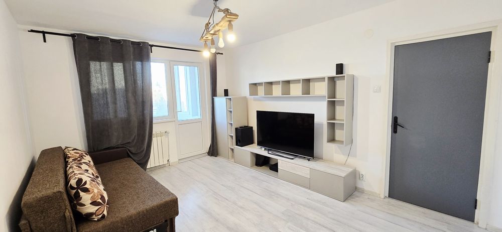 Apartament Renovat 2 Camere  - 55mp Decomandat Etaj 3/4