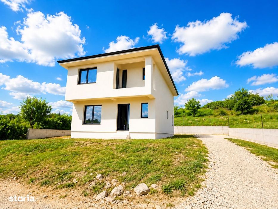 Casa 5 camere/ 2 bai, Tomesti Iasi, CANALIZARE!