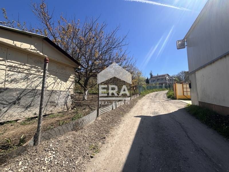 Ексклузивен, урегулиран поземлен имот за продажба, в близост до Военна