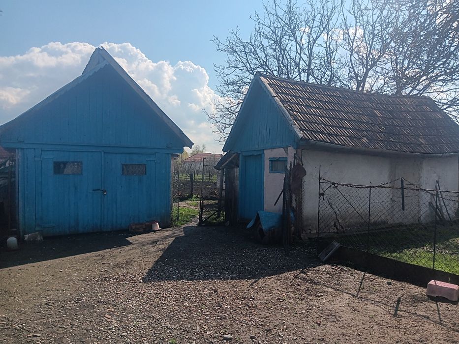 Vand casa 92 mp in comuna Lunca Muresului, jud. Alba, si teren intravilan 1471 mp