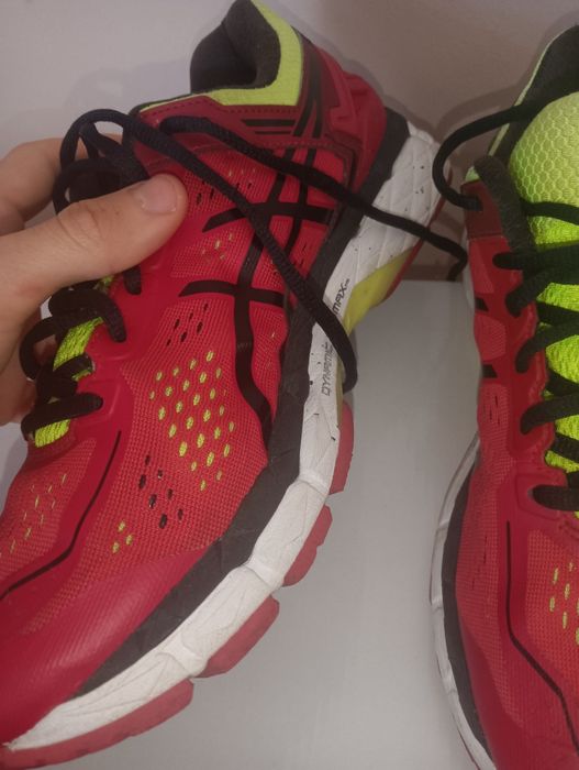 Adidași sport Asics