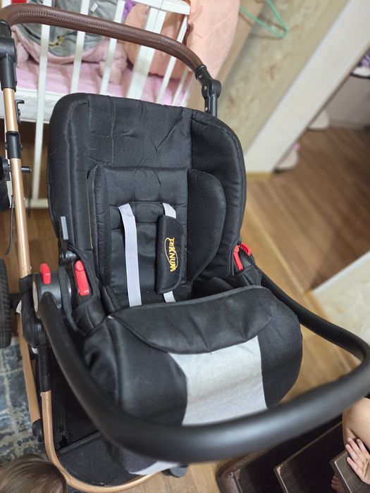 Коляска 3в 1 в отличном состоянии