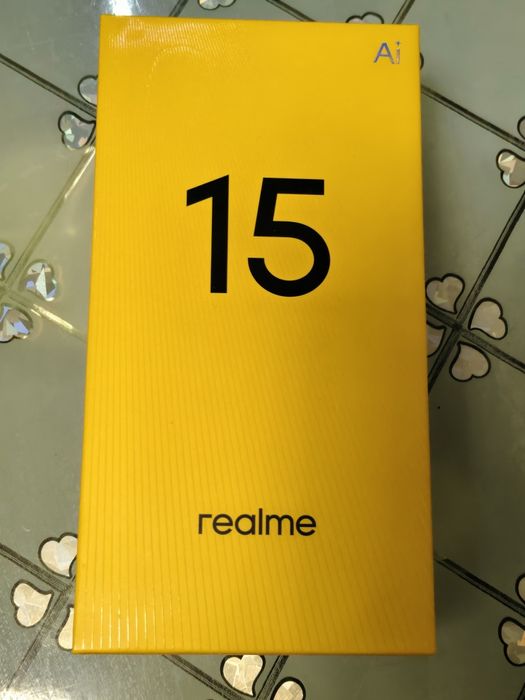 Realme 15 5G. 16/256.