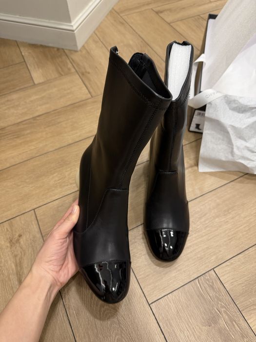 Сапоги Шанель с жемчужным каблучком