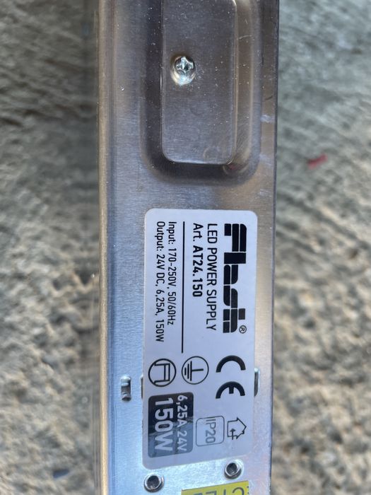 Lichidare Stoc: Lot 5 Surse / Alimentatoare LED NOI (24V și 12V) – Super Preț: 250 Lei Tot Lotul