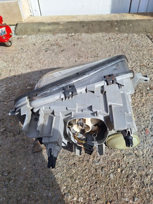 Ляв Фар Bosch За  Mercedes SLK R170  1996-2001 Година  Мерцедес СЛК