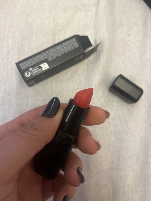 Червило YSL и Kiko Milano