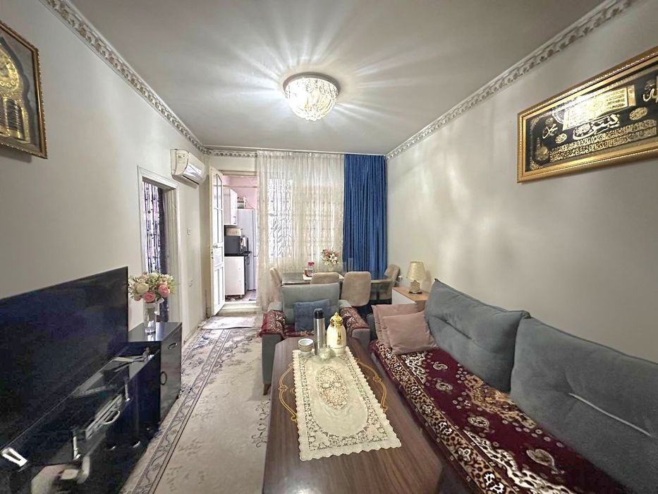 Феруза продаётся квартира 3/1/4 можно сделать под нежилое