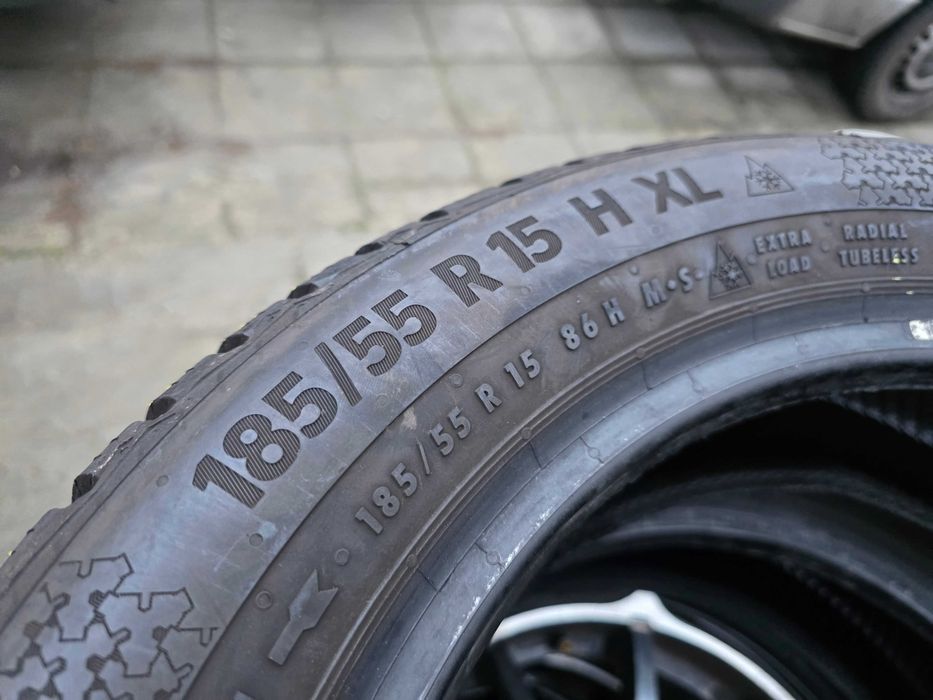 2бр Като нови зимни гуми 185 55 15 - Continental -