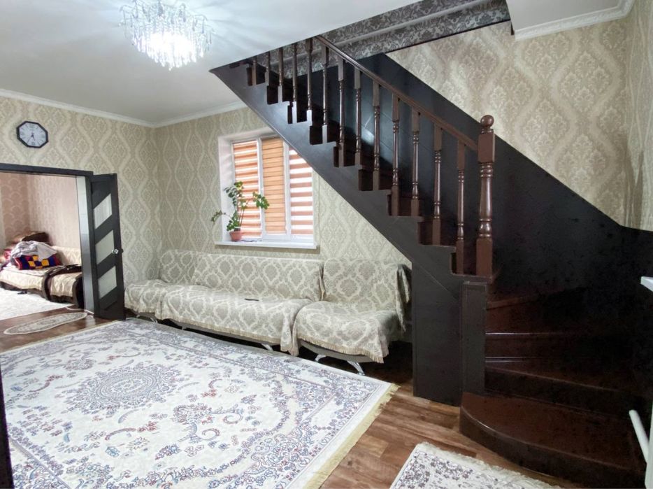 Продается 2- этажный дом