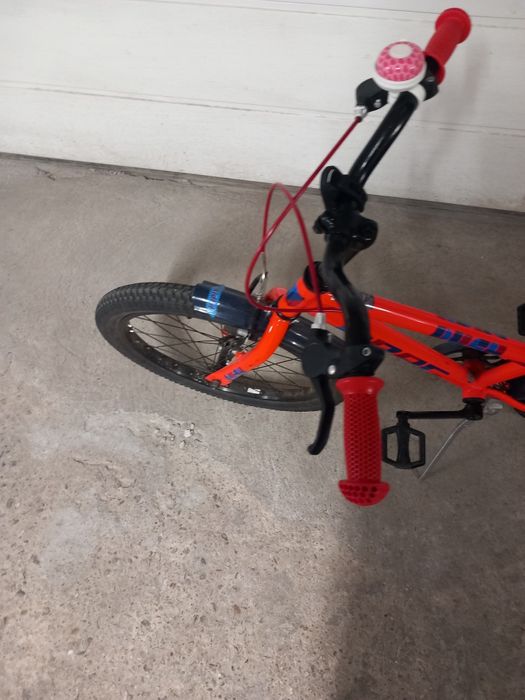 Продавам детско колело марка DRUG