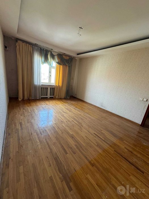 Продаётся своя 4-комнатная квартира 150 м² по центр-й улице Мирабад