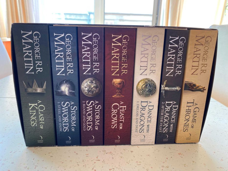 Set Carti Game of Thrones originale in engleza