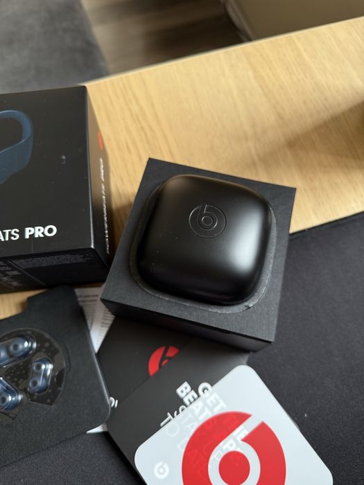 Powerbeats Pro – безжични слушалки