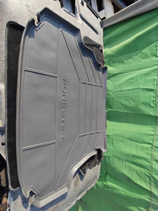 Коврик в багажник субару