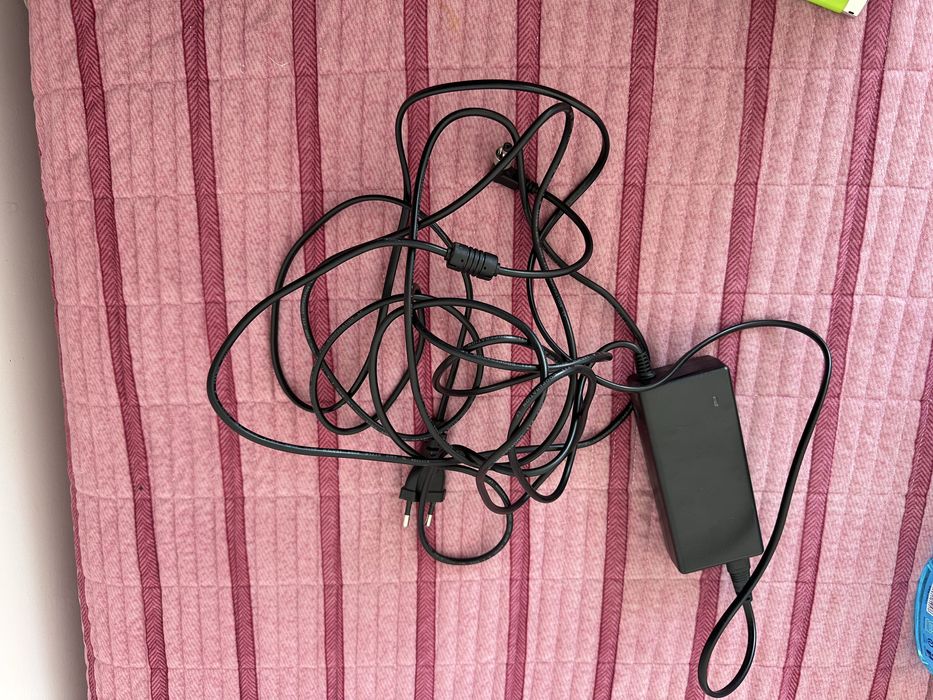 Продаю Робот для мойки окон Hester M2-Pro