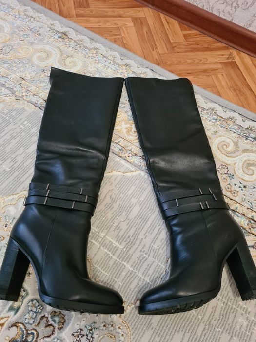 Сапоги зимние в отличном состоянии