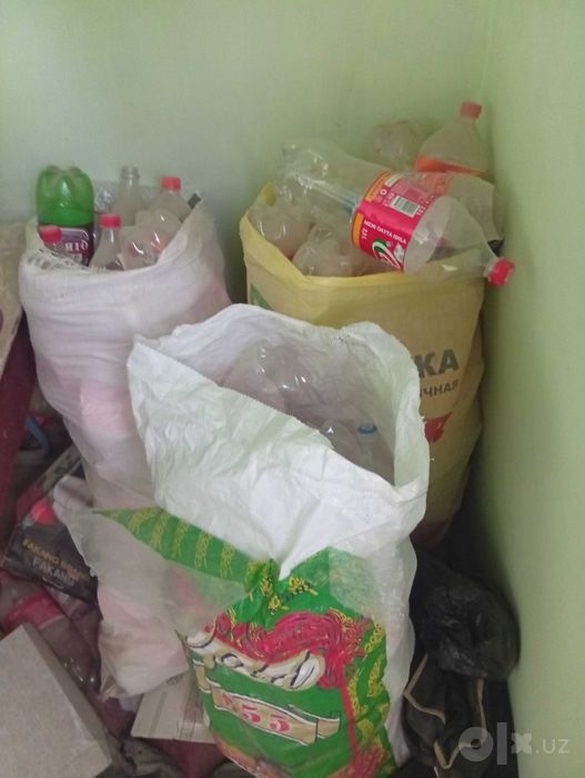 Bo‘sh plastik idishlar sotiladi!