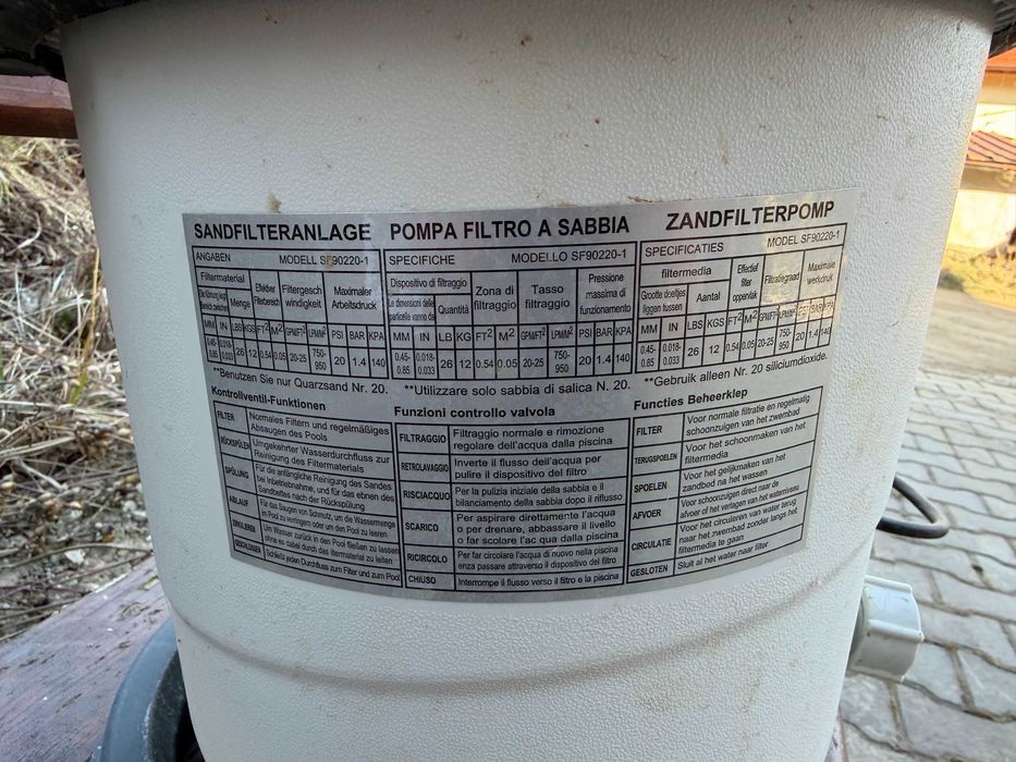 Пясъчна филтърна помпа Intex Crystal Clear 26644