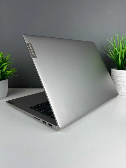 Lenovo Core i5/10 пок, 12675а7593