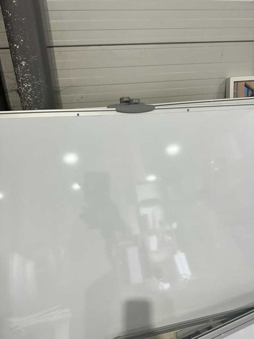 Двулицева магнитна бяла дъска 120×180 на колела – Office 1